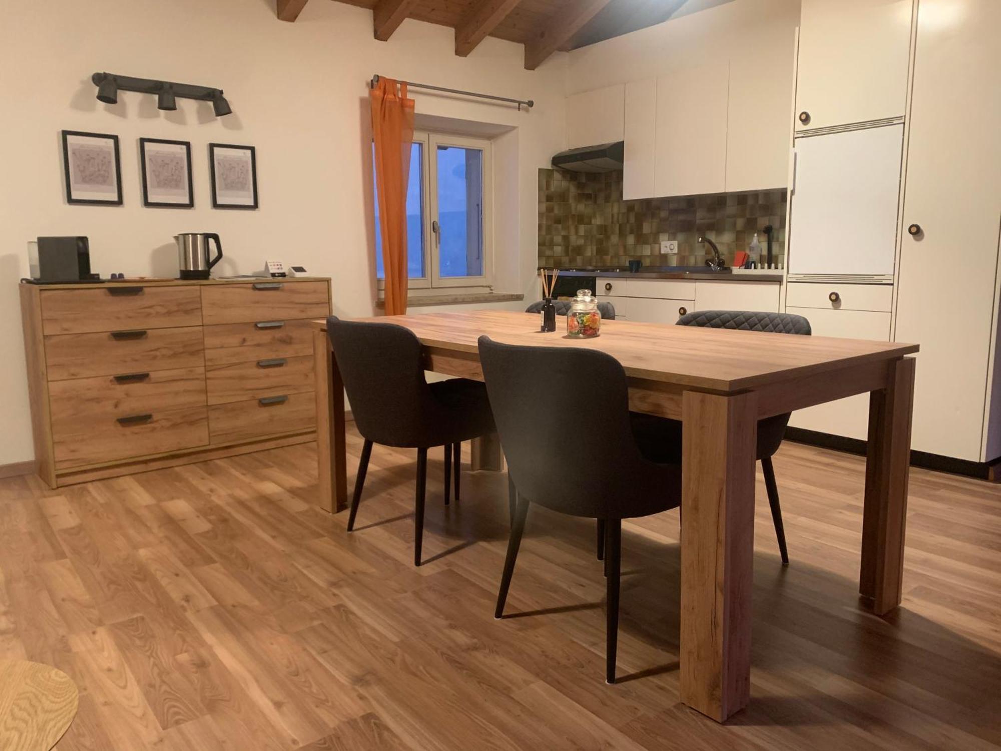 ロカルノPiazza Grande Houseアパートメント エクステリア 写真